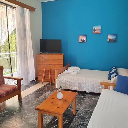 Gkionis شقة كالاماتا